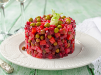 Винегрет с зеленым горошком