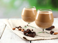 Домашний шоколадный ликер: три вкусные идеи