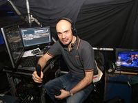 Режиссер Максим Паперник: Особенно трудно сейчас найти грудничков для съемок