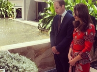 В Мумбаи Уильям и Миддлтон сыграли в крикет и почтили память жертв теракта