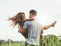 Чтоб наверняка: ТОП-10 способов окончательно влюбить в себя парня