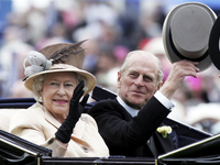 История любви королевы Елизаветы ІІ и герцога Эдинбургского