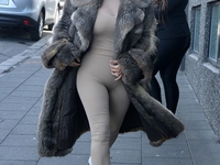 Ким Кардашян подчеркнула похудевшую фигуру прозрачным костюмом