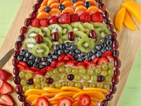 Как приготовить фруктовую пиццу в виде пасхального яйца