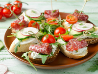 Пасхальные закуски: ТОП-5 рецептов весенних бутербродов