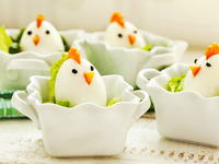 Пасхальные цыплята из вареных яиц