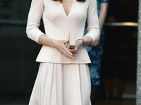 Кейт Миддлтон посетила выставку своих фото для Vogue