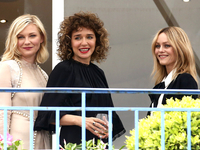 Каннский фестиваль 2016: Ванесса Паради и Кирстен Данст позировали фотографам