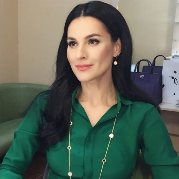 Маша Ефоросинина поделилась трогательным семейным фото