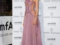 Модная битва: Карли Клосс против Арае Харгейт