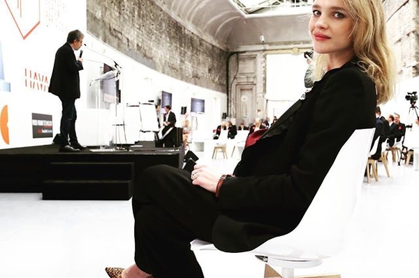 instagram.com/natasupernova