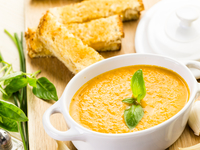 Суп-пюре из запеченных желтых томатов