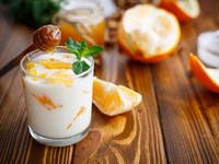 Греческий йогурт с апельсинами и медом