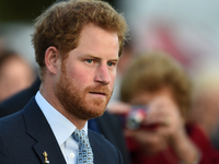 В Сеть попало раритетное детское фото принца Гарри с принцессой Дианой