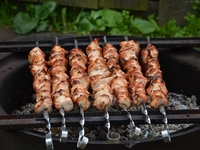 Шашлык с болгарским перцем и помидорами