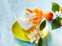 Фул из абрикосов и йогурта