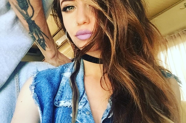 instagram.com/nadyadorofeeva