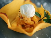 Корзинки  с яблоками