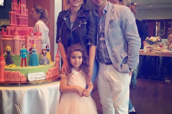 instagram.com/anilorak