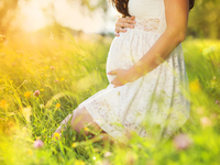 Что помогает укрепить спину в период беременности