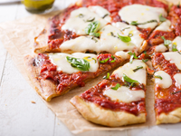 Как приготовить пиццу Маргарита