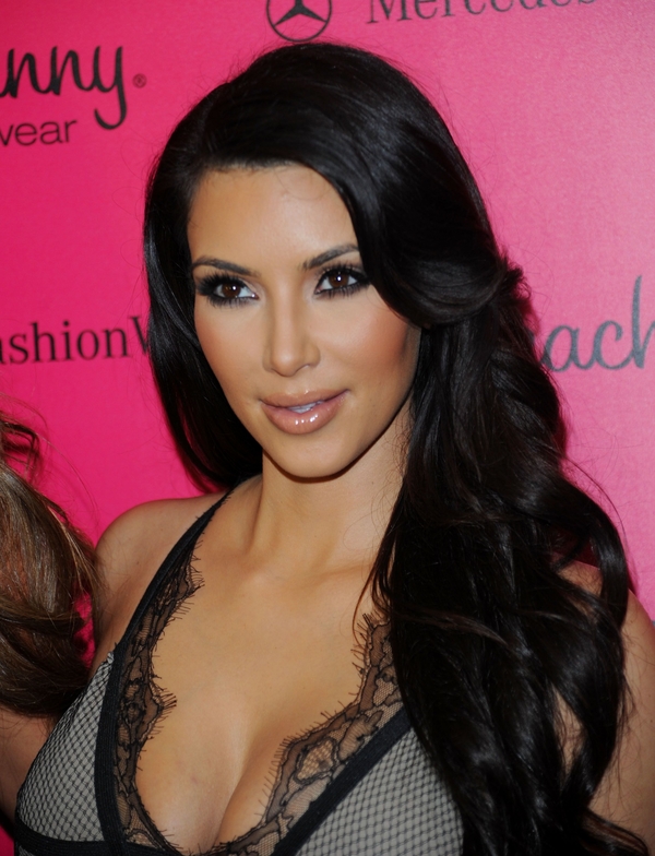 Ким Кардашян показала видео с подросшим сыном