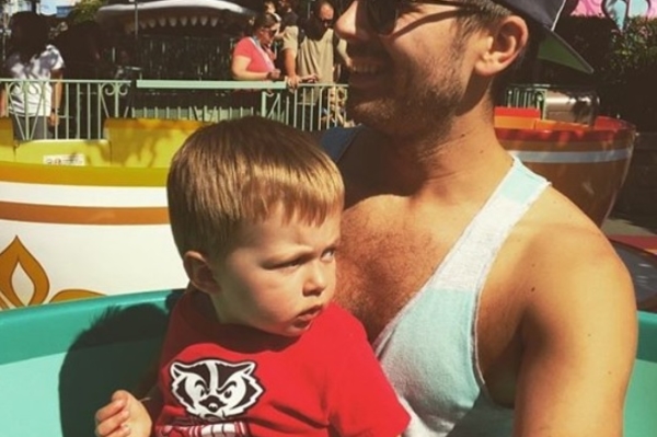 instagram.com/dilfs_of_disneyland/