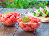 Как красиво нарезать арбуз