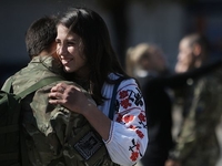 Три долі: жінки, яких не обійшла війна на Сході