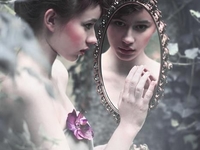 Как полюбить свое отражение в зеркале: ТОП-5 советов