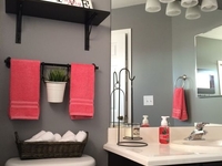 Идеи для ванной: 9 необычных держателей туалетной бумаги