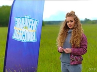 Яна Соломко променяла комфортную гримерку на сельский домик