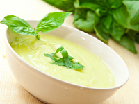 Суп из кабачков с базиликом