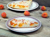 Абрикосовый пирог с посыпкой: три вкусные идеи