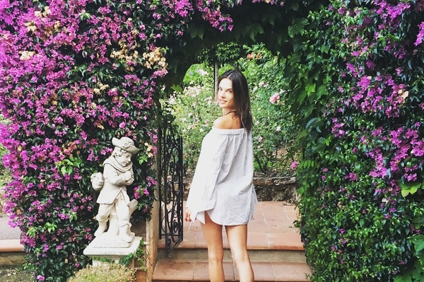 instagram.com/alessandraambrosio