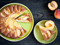 Перевернутый персиковый пирог