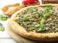 Пирог с брынзой и зеленью: ТОП-5 рецептов