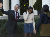 Младшая дочь Барака Обамы работает кассиром