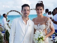 Изабели Фонтана отгуляла шикарную свадьбу на Мальдивах