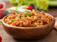 Жаркое из свинины и белой фасоли