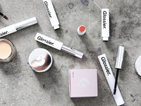 Три beauty-блогера, которые запустили свои косметические линейки