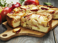 Яблочный Спас: как приготовить шарлотку