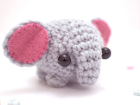 Рукодельницам на заметку: миниатюрные животные крючком