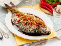 Карп с кунжутом по-восточному