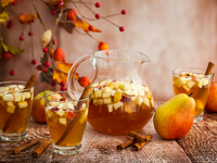 Яблочно-грушевая сангрия