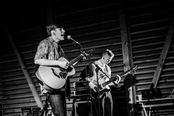 Дима Комиссаренко