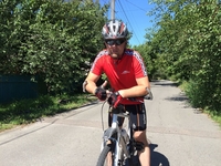 Не депутатский Lexus: обворованный украинский артист пожаловался Авакову