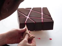 Кондитер из Украины покорила мир геометрическими десертами