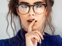 Мужчина-учитель и женщина-юрист: названы самые сексуальные профессии