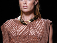 Парижская неделя моды в деталях: лучшие украшения с подиума